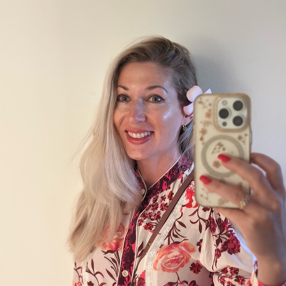 Meet your Posher, Iryna - Picture 3 of 3